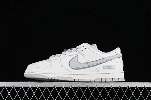 All categories Nk SB Dunk Series Nk SB Dunk Low High-end customized low-top sneakers F version Supreme x Nk SB Dunk Low joint beige color low-top casual sports skateboard shoes RM2308-233